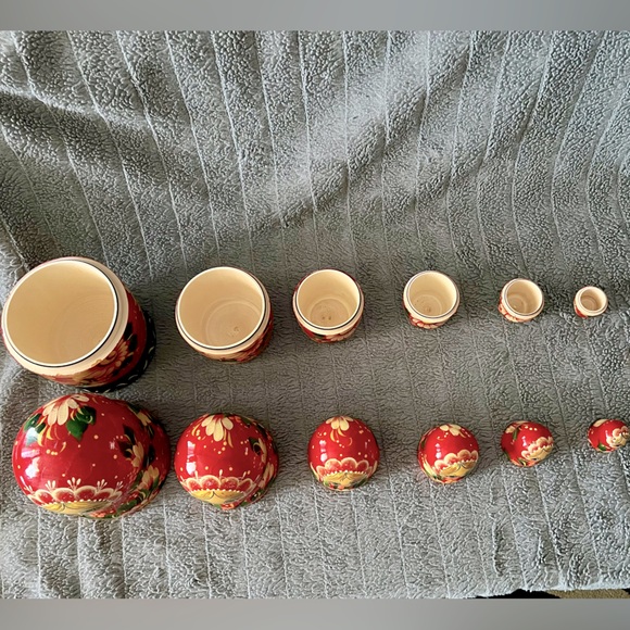 Russian Nesting Dolls 7pcs - Picture 3 of 6